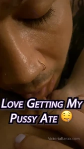 Who thinks they can make me kum by just eating my pussy