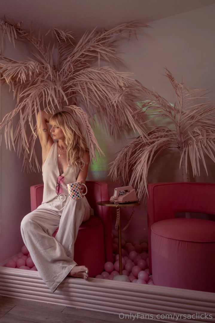 Pretty in pink part 1735 