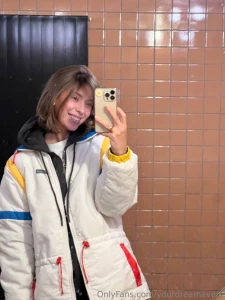 Tired of that much layers on me need to do unpacking