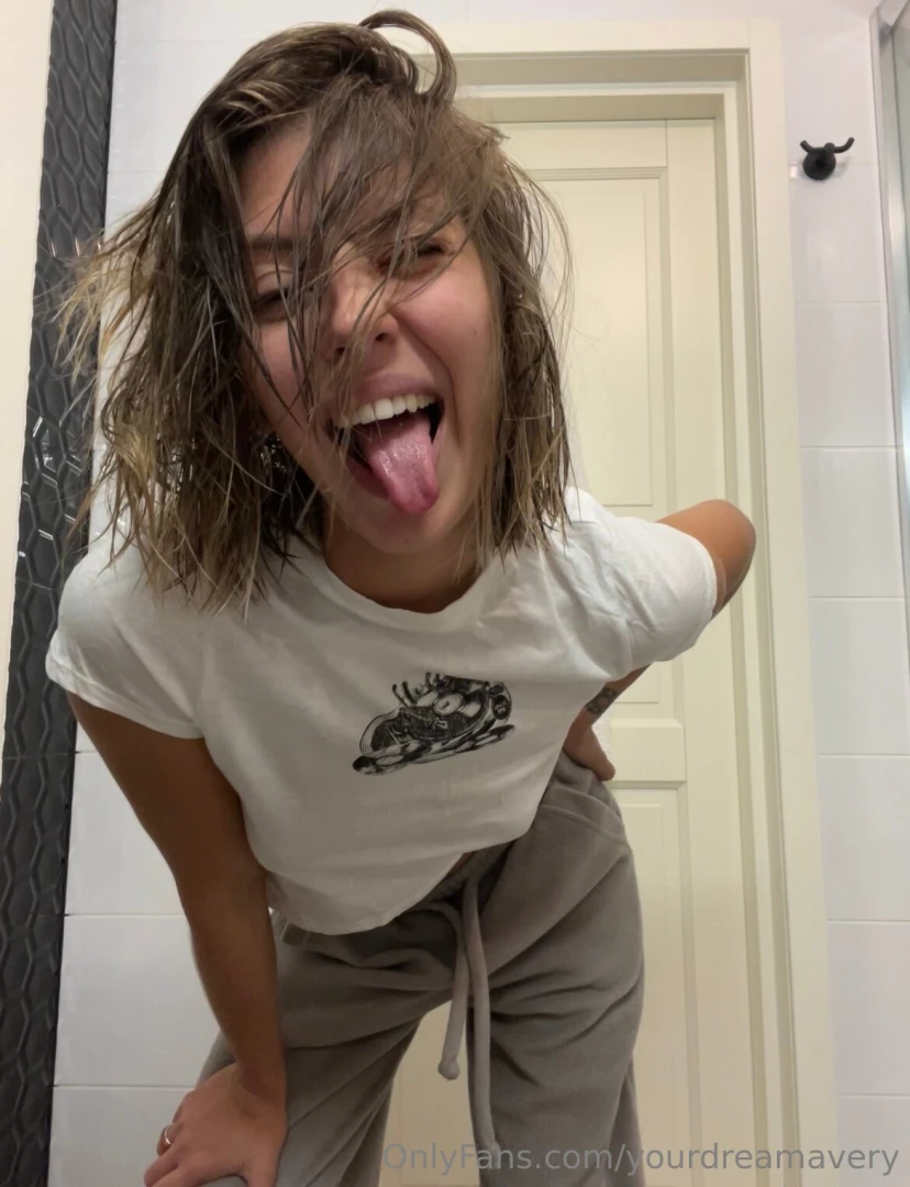 It s after shower fun let s start part 1 