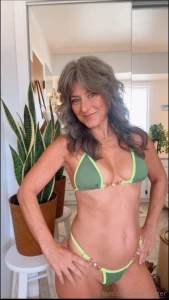 Kiss lick or fuck comment and tell me what you d most like to do to me