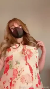 Opinions about those hips bluehair tiktoker touching cutegirl plump