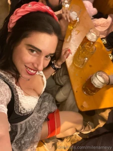 Auf der wiesen erwischt schreib mir wenn du genau wissen willst was