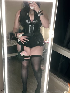 My outfit for the select your mommy screen