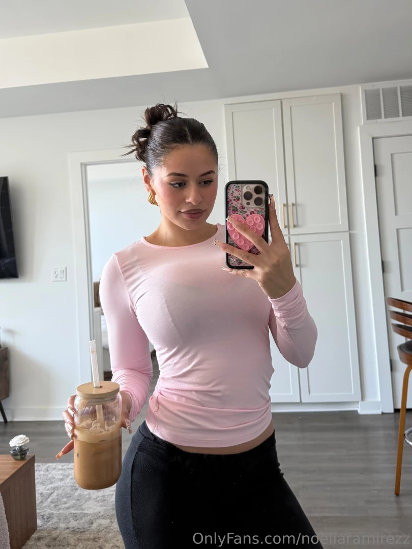 Pretty in pink part 2000 