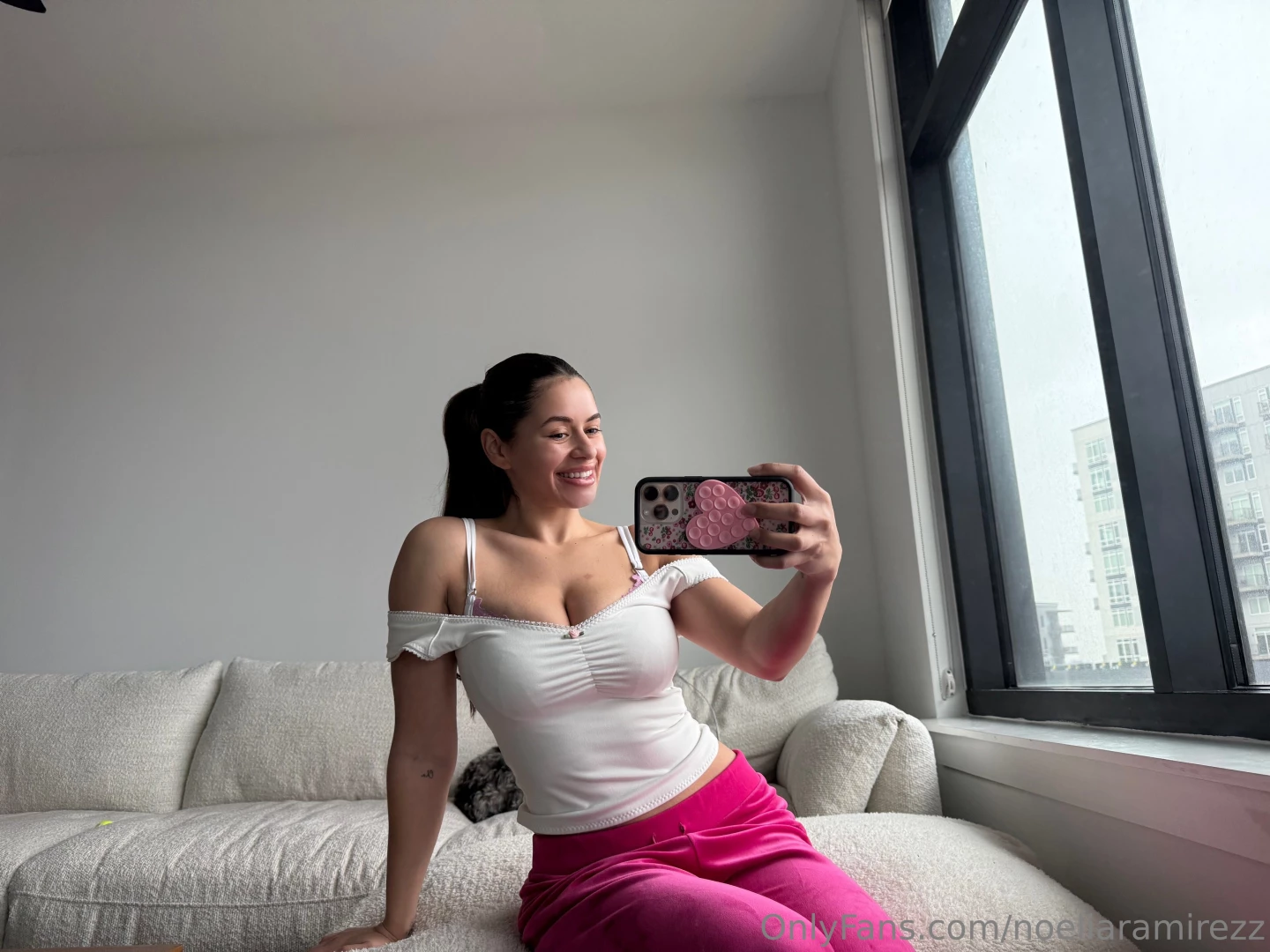 Wishing you the happiest of saturdays 