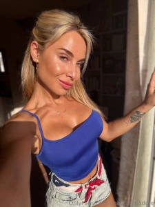 Just thinking about youu