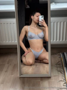 Wearing this set like it s a secret weapon