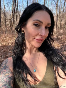 Something special is cumming i made a new friend on the disc golf