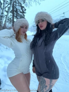 Just out here doing hot girl things