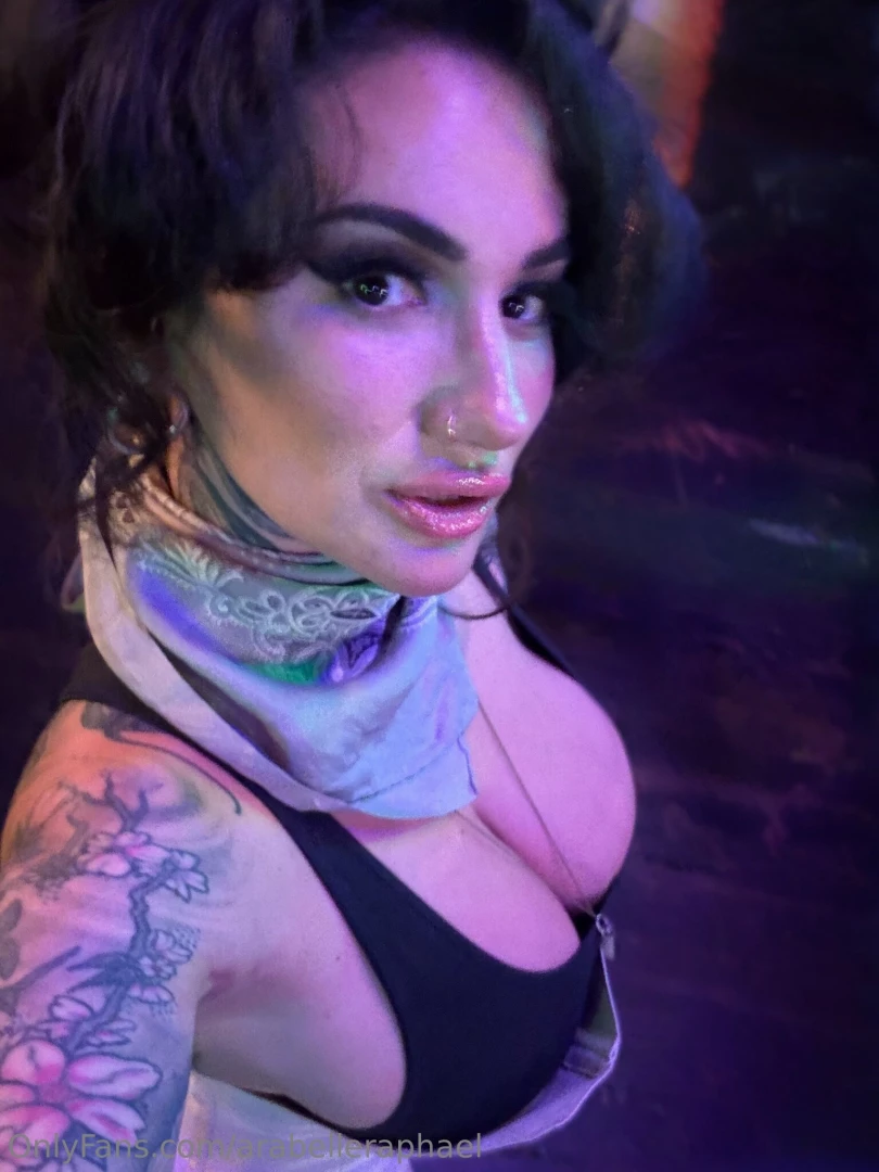 I know how much you like this pov 