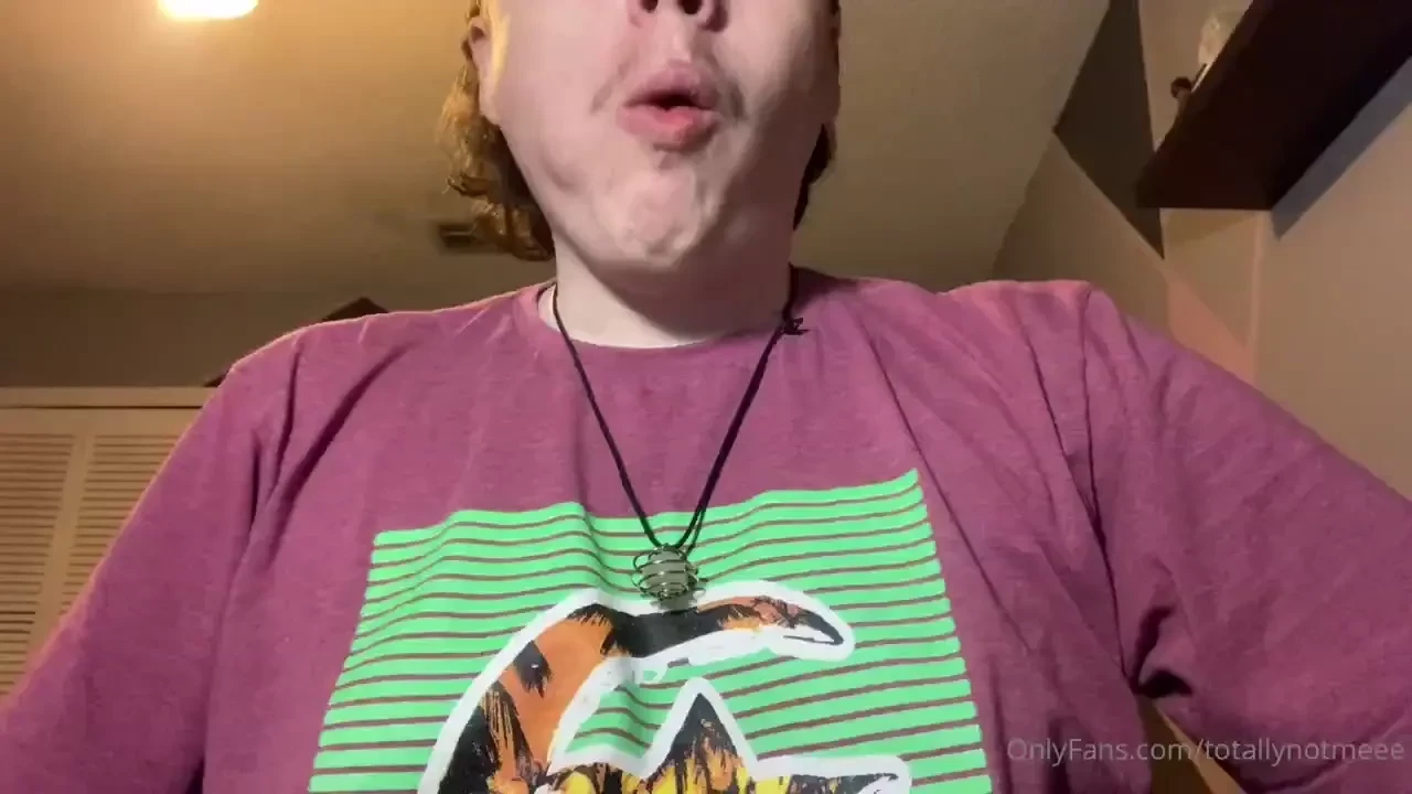 Feeling hungry and burpy lol 