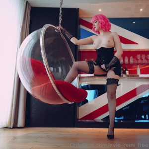 Wanna be conquered bb