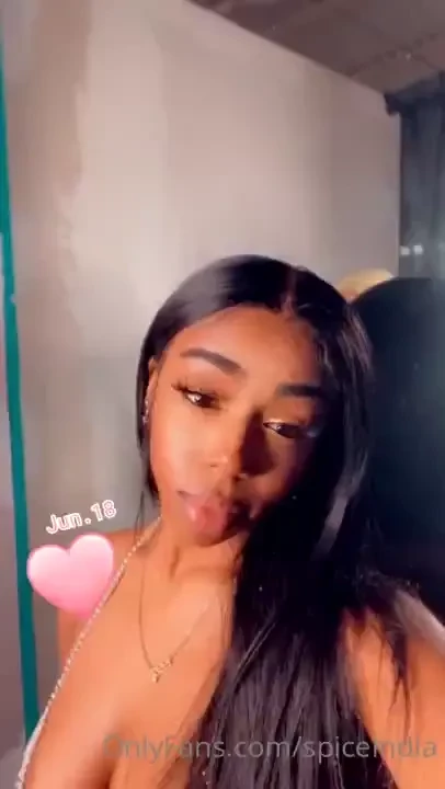 Going live on my free page in one hour onlyfans com indiaspice 