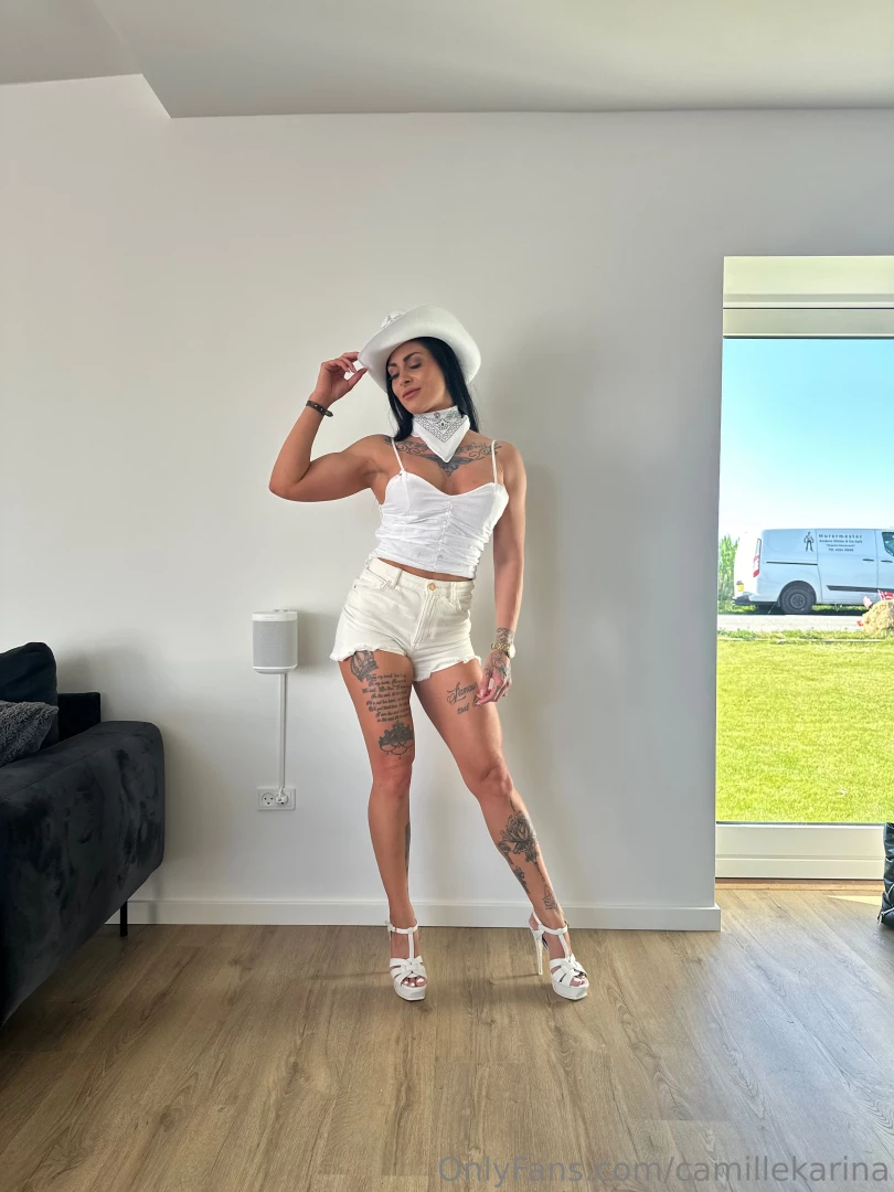 Can i be your dirty cowgirl 