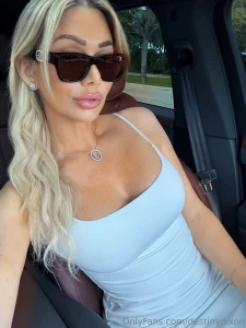 Online tonight to chat and do video calls come join me- info is on my