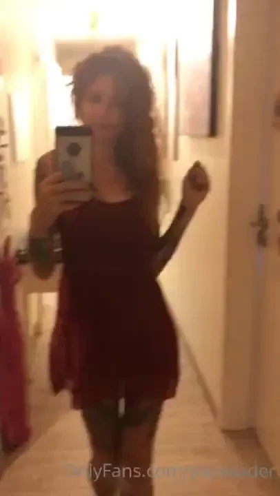 Little red dress yayavader 