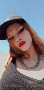 Ad come sub to this sexy italian girl she wants to make your most part 1