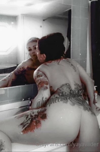 Hippies chick check out this hot tatted milf hippie solo dick ratings