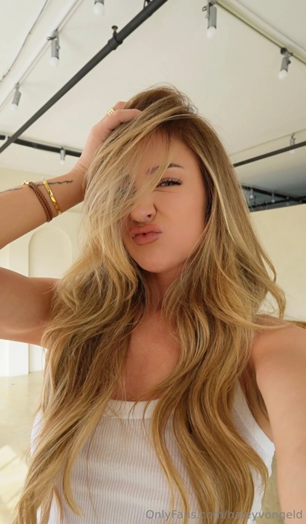 Guess who s been waiting for you to comment 