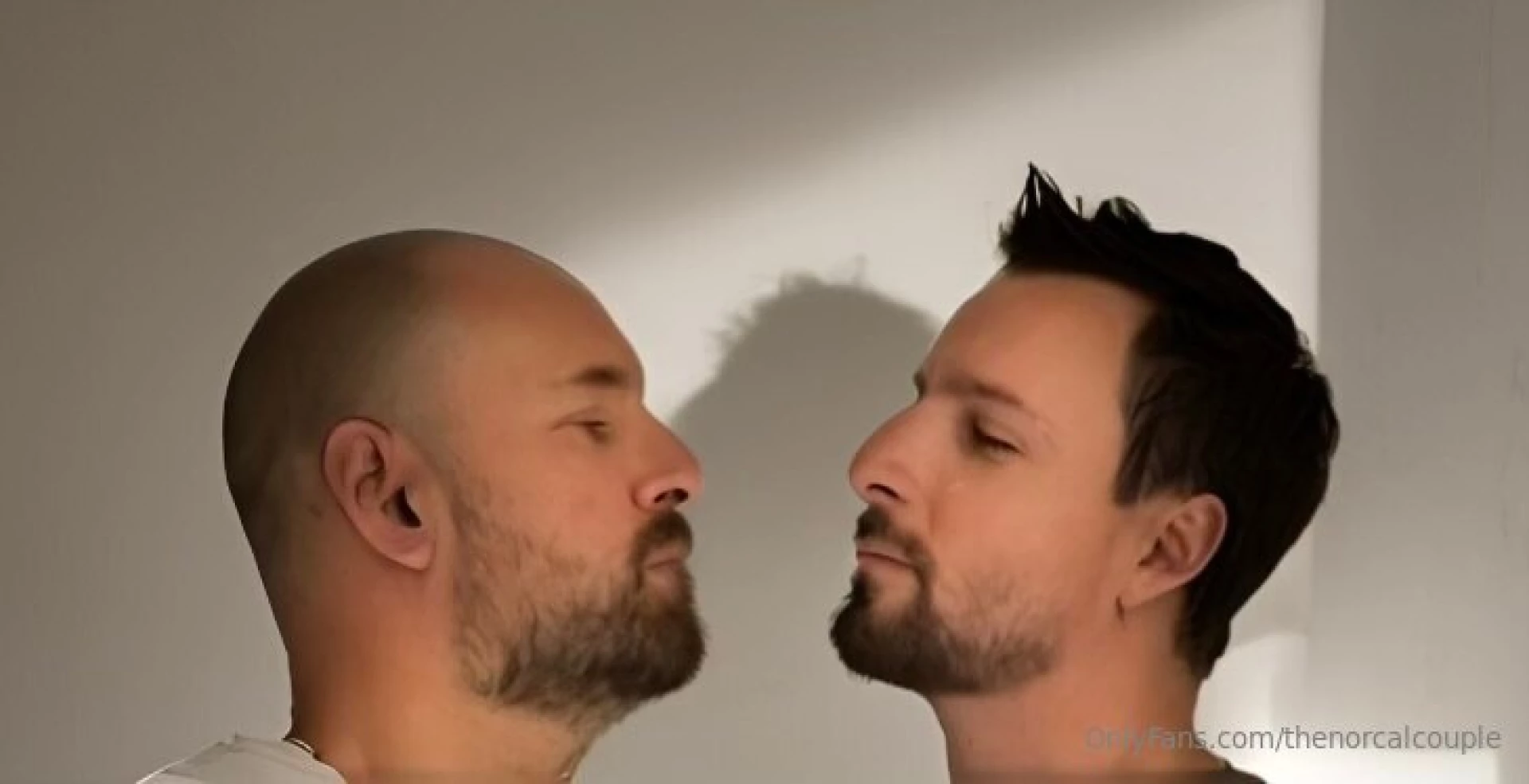 Hey friends so it sounds like going live tomorrow friday at about 9pm 