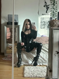 Who wants 2 get stepped on part 1