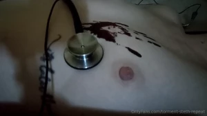 1 0 d a y s t o h a l l o w e e n my heart is pounding so strongly in