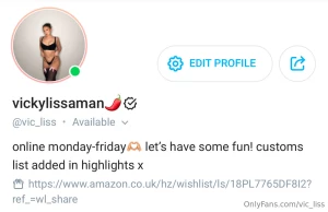 I have finally made a wishlist link in my bio treat me to some naughty