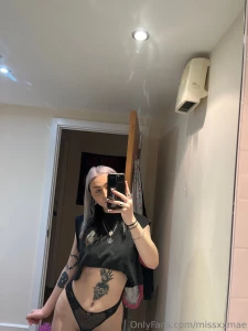 Hello new people and old lt 3 i will be back on here and posting very