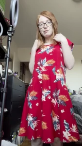 I flash you in my tropical dress