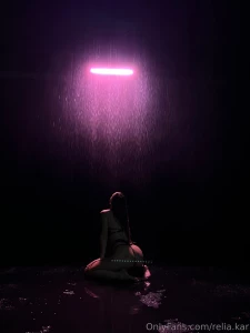 Got super wet during this shoot msg me if you want to see it all