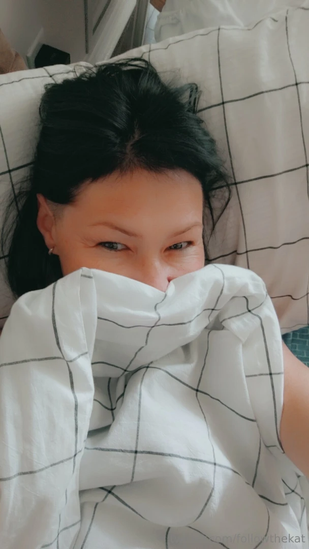 My come to bed eyes part 2 