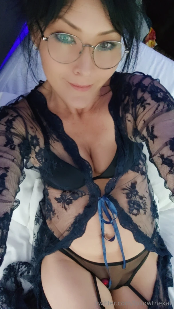 New - one hour video mr dom and kate you will hear a voice guiding me 