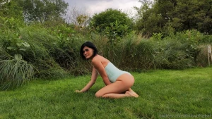 Let me show you how to turn the gloomy day into lil paradise part 2