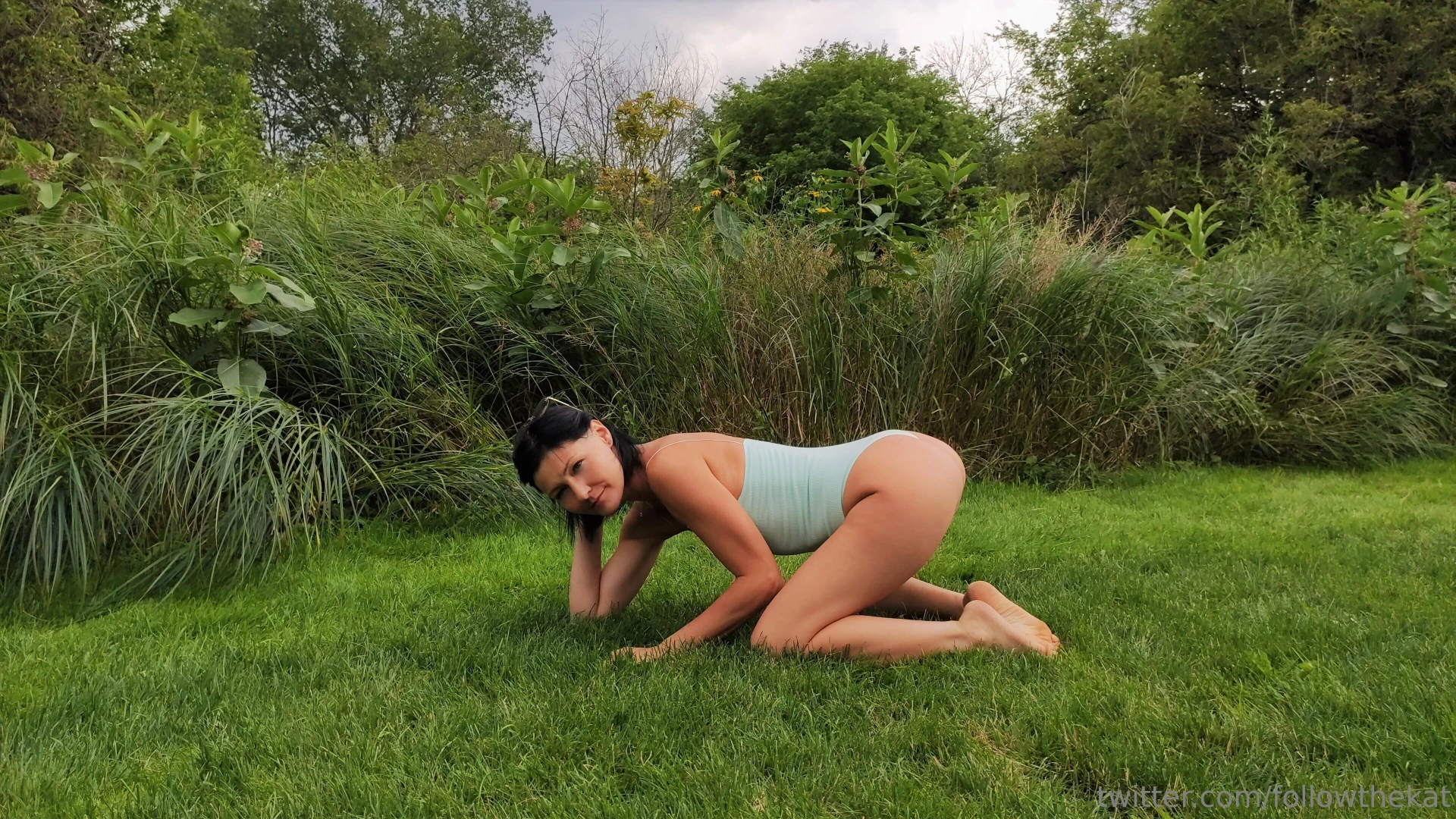 Let me show you how to turn the gloomy day into lil paradise part 1 