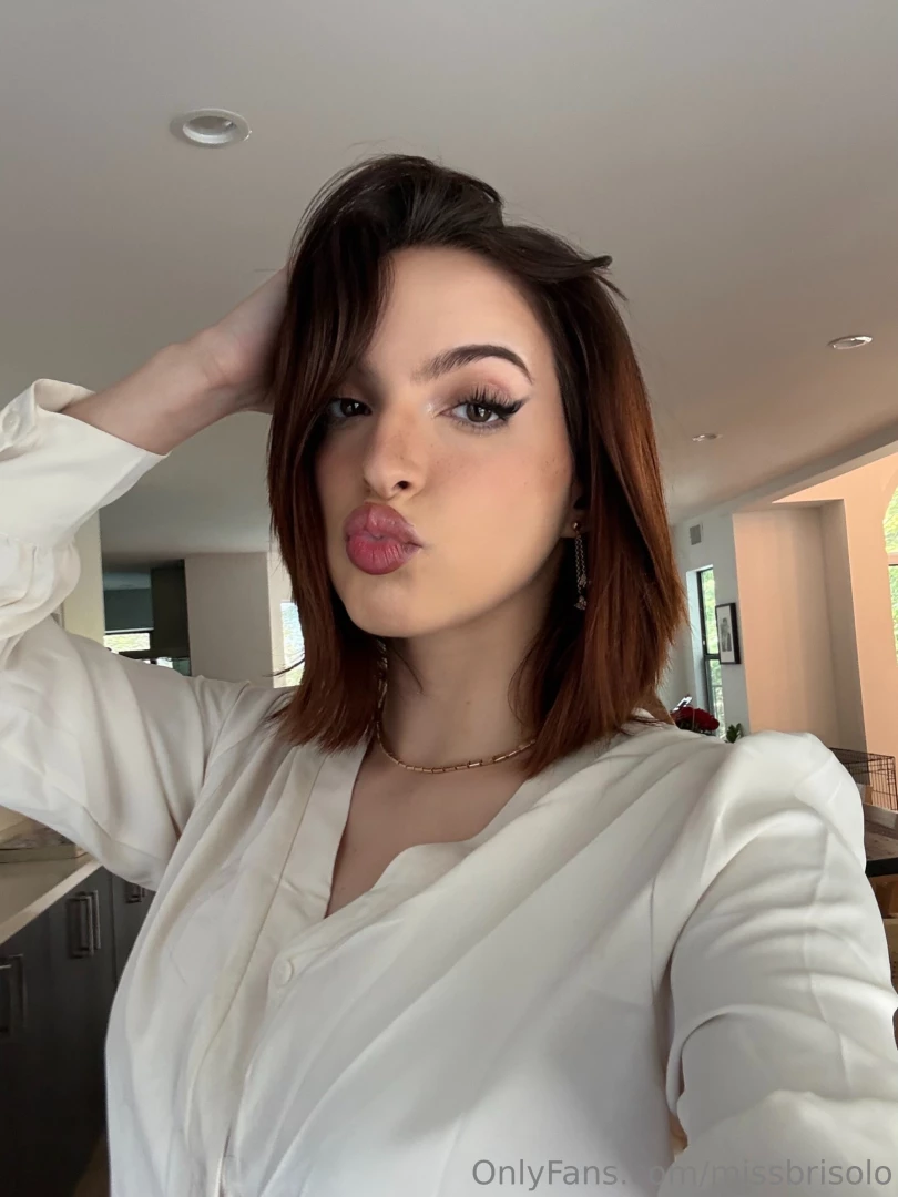 Dm me for a kiss part 1 