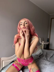 Girly things need your opinion in case of my appearance which hair