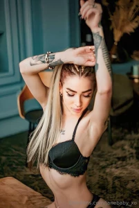 Free free free monikabeluci can show you something and make u cum part 9