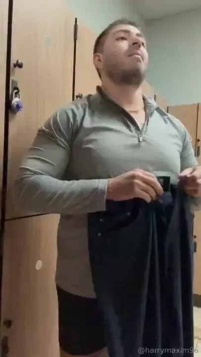 I m in the locker room watch to find out what i m doing 