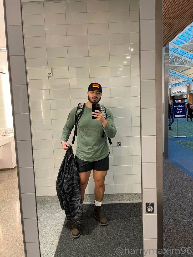 Call me by name if you see me at the airport 