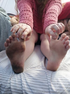 Toes dirtyfeet dirtytoes camping redhead horeseshoebend pawg