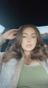 Yesterday was shit i need a massage and my nails done part 1