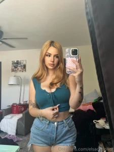 I m definitely choosing this cute outfit to go out