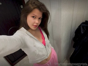 Free today lina_glow lina_glow wants you i heard this slut likes hard part 9