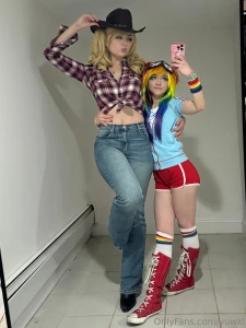 Applejack and rainbow dash d sorry for my absence i havent had a part 7