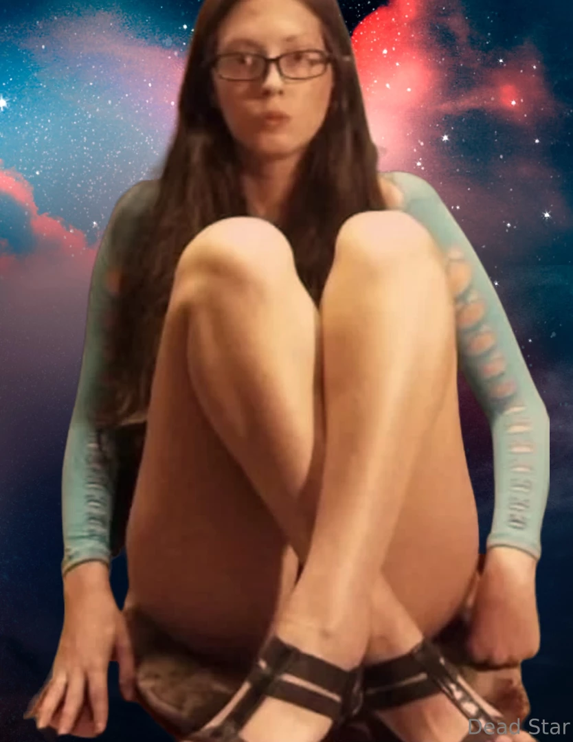 Please consider subscribing to my new v i p page i m currently giving 