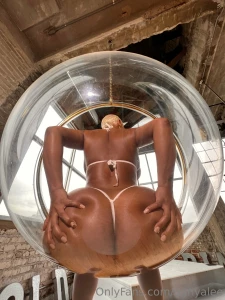 Is this enough booty for you daddy