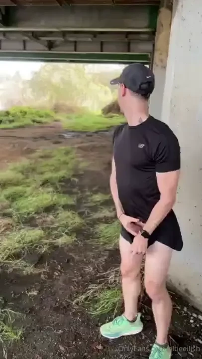 Horny hometown run part two cumshot booty tease and a cummy close-up 