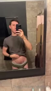 This boy i ve been flirting with keeps sending me vids of him