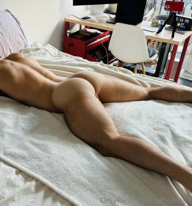 When i arrived at basicxbat s for the first time he left the door open part 2